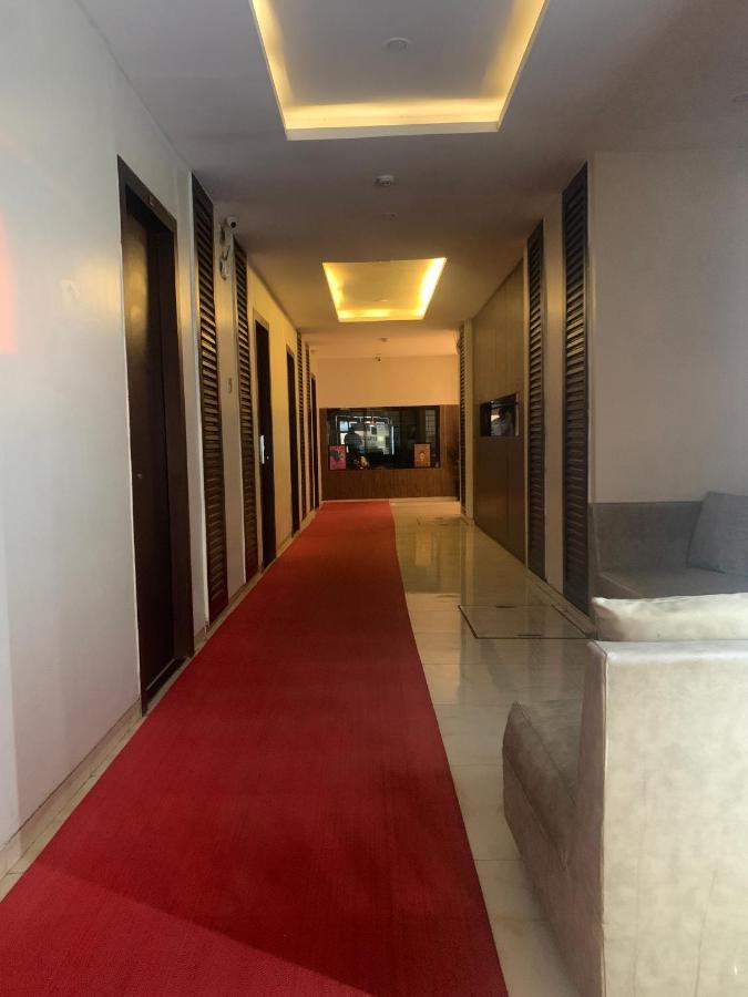 Hotel Merakee - Near Dahisar Mira Road Mumbai Eksteriør bilde