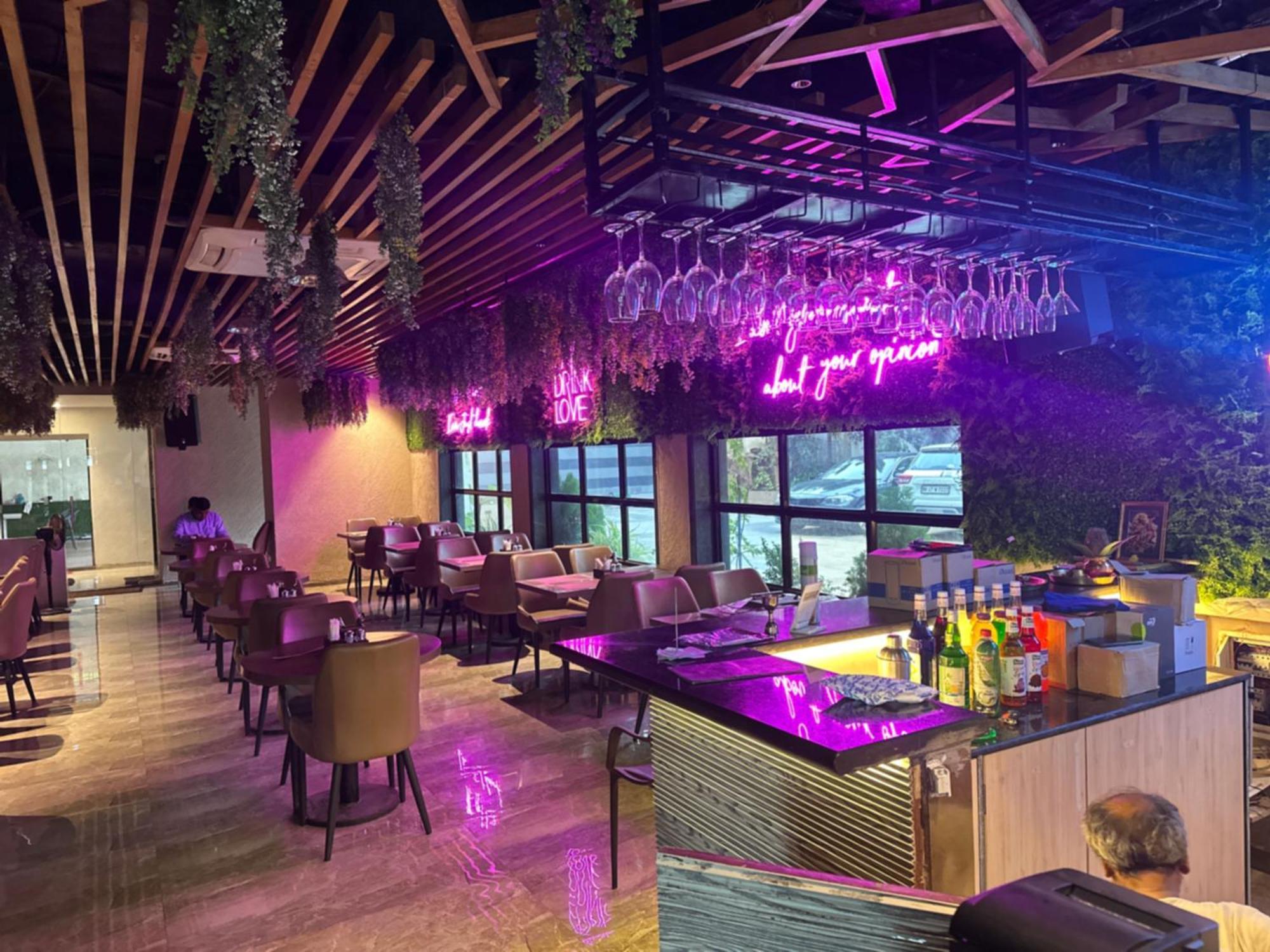 Hotel Merakee - Near Dahisar Mira Road Mumbai Eksteriør bilde